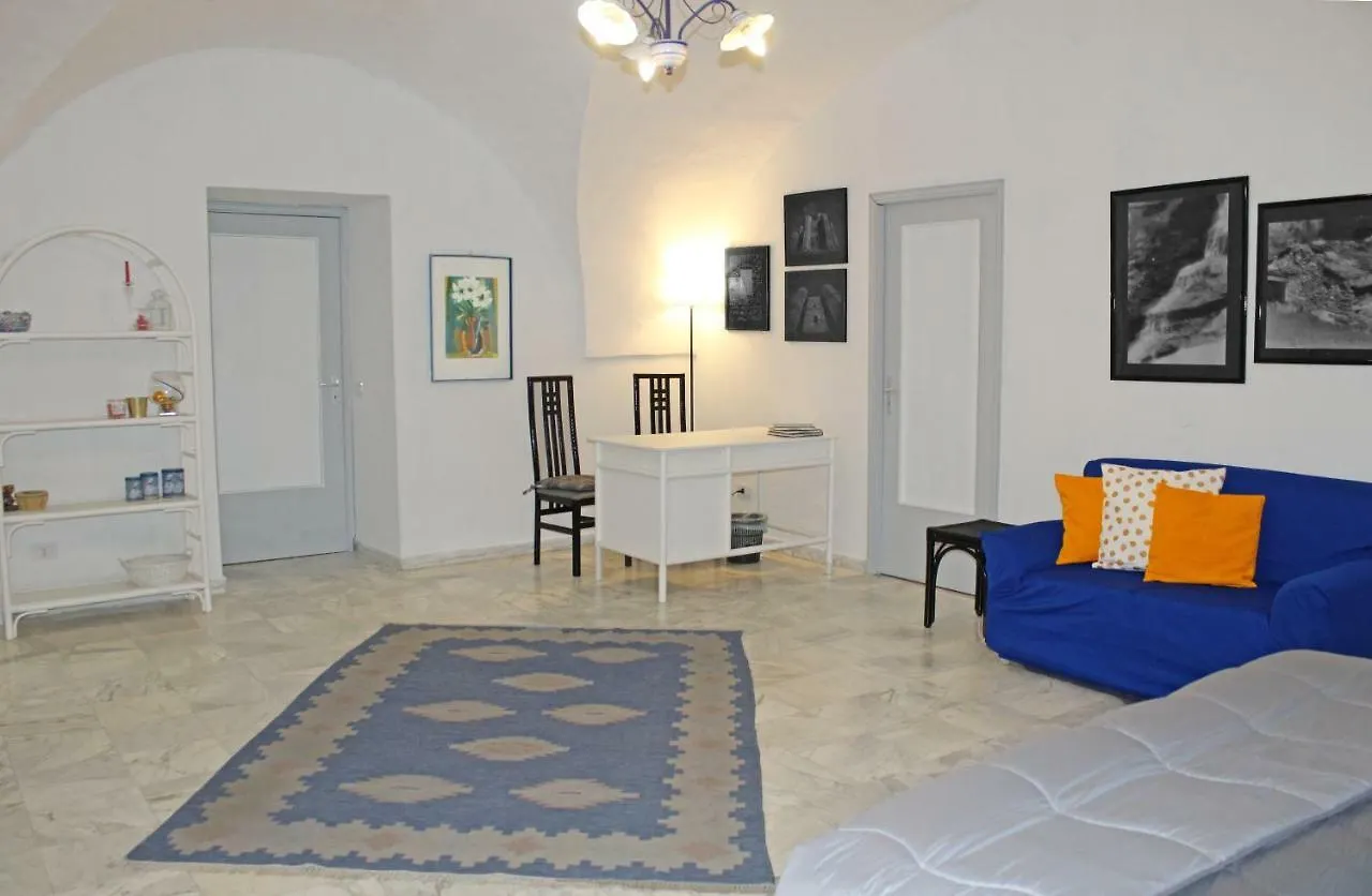 Manganelli Apartment - Catania Centro Storico 0*,